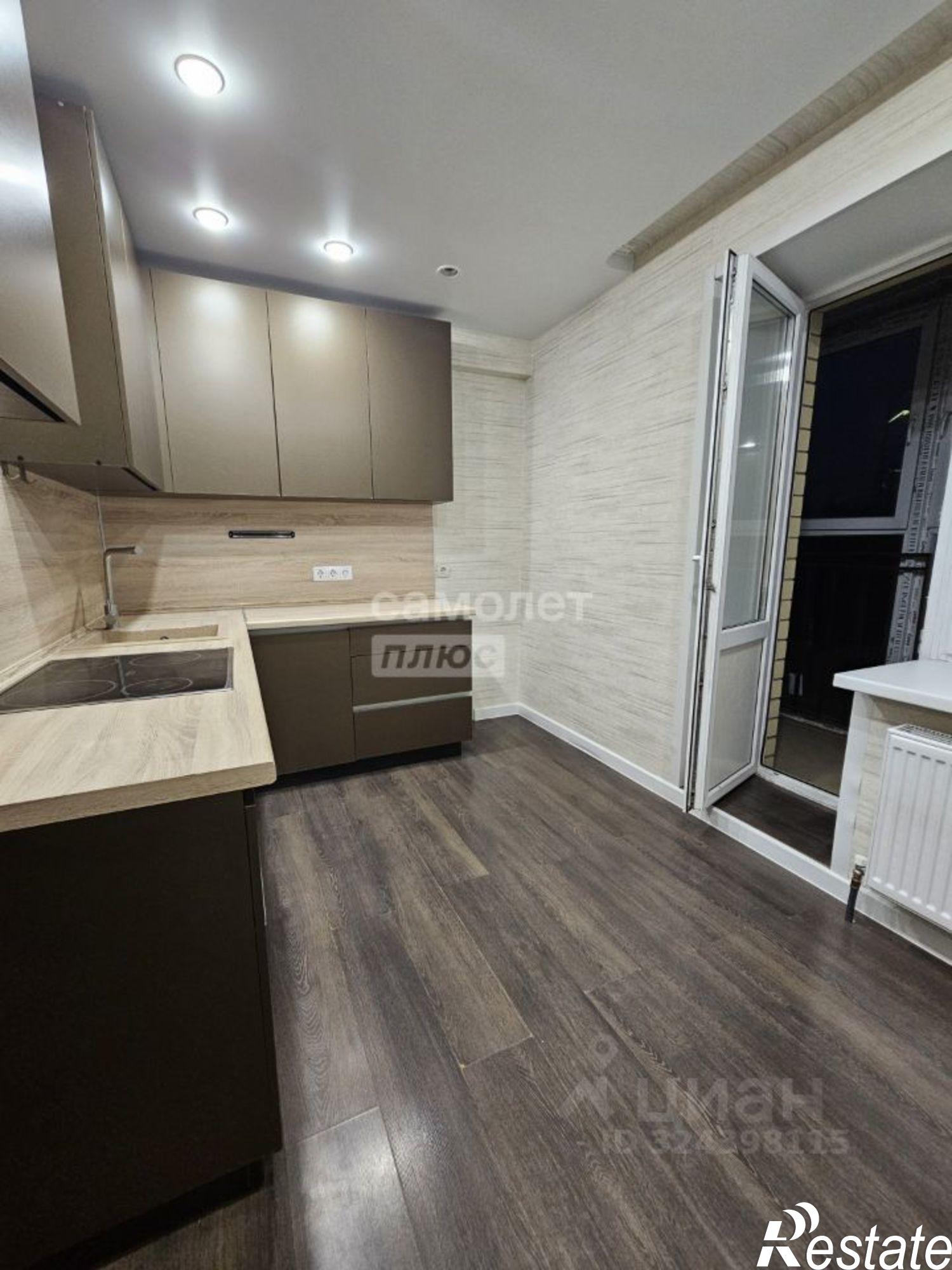 Купить квартиру за 5 900 000 рублей на улица Хренникова, 6