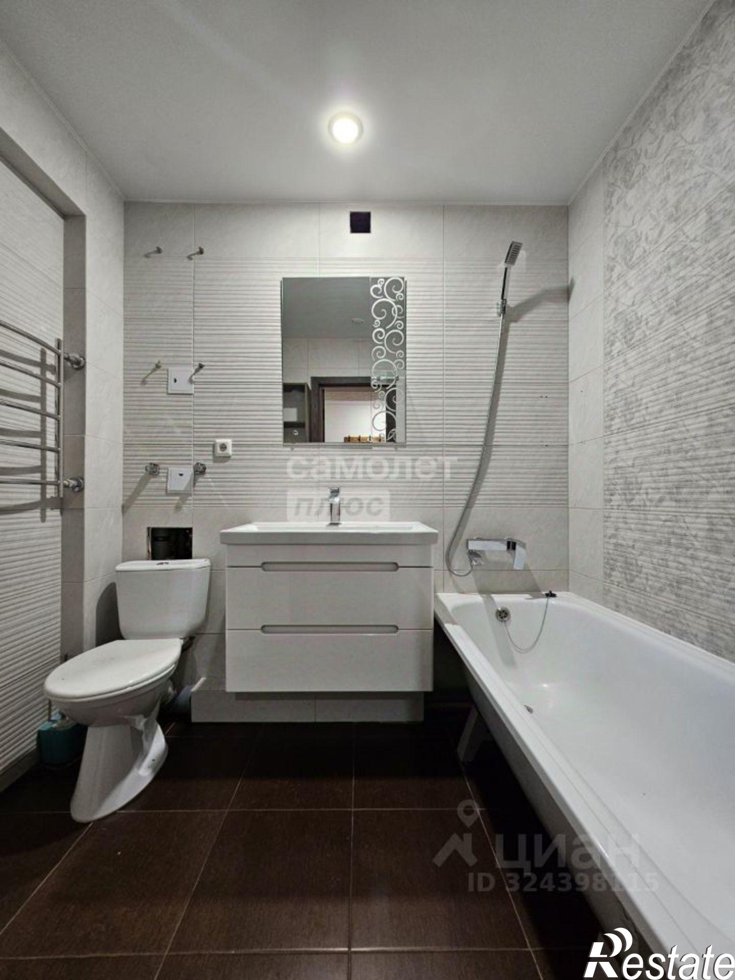 Купить квартиру за 5 900 000 рублей на улица Хренникова, 6