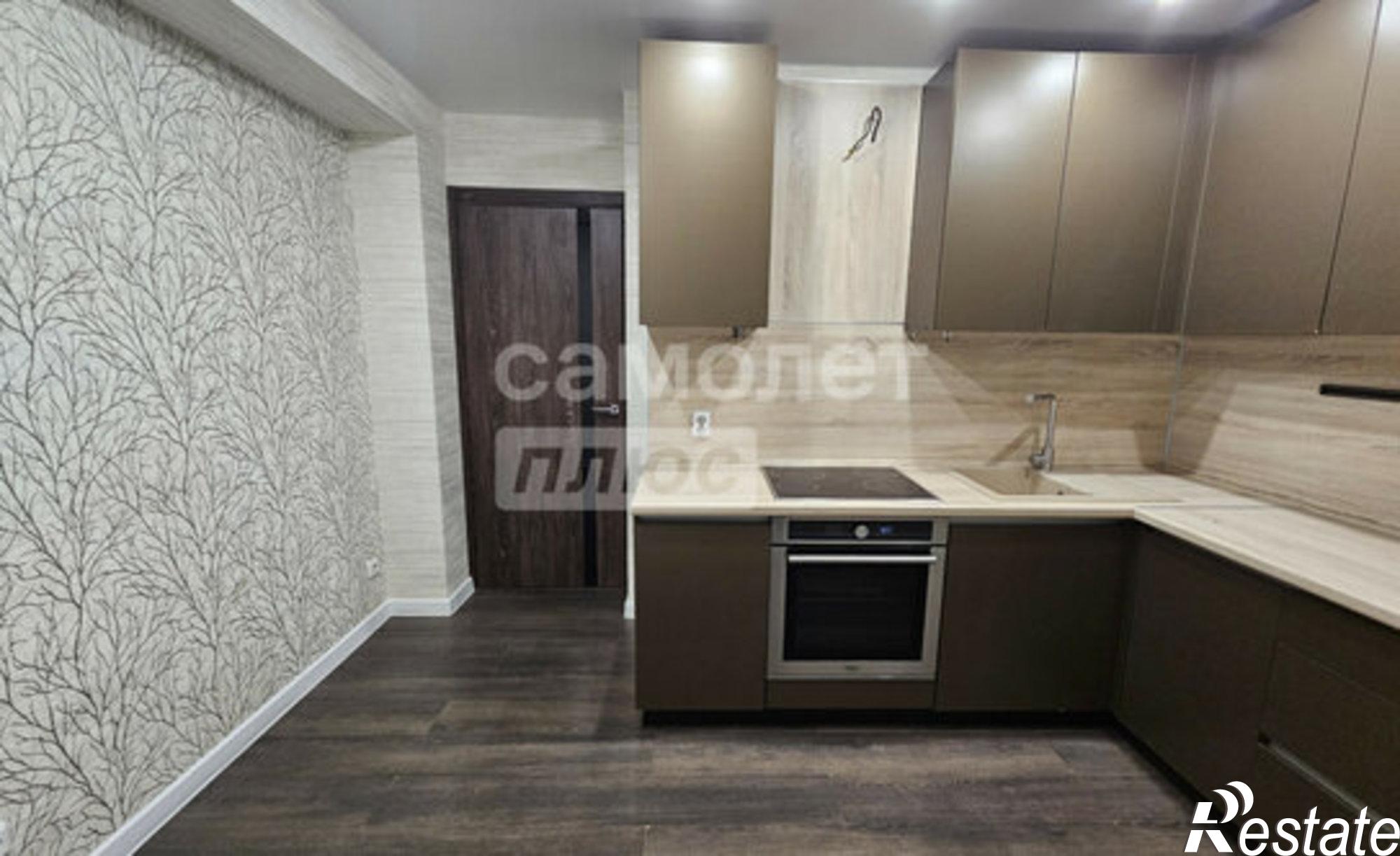 Купить квартиру за 5 900 000 рублей на улица Хренникова, 6