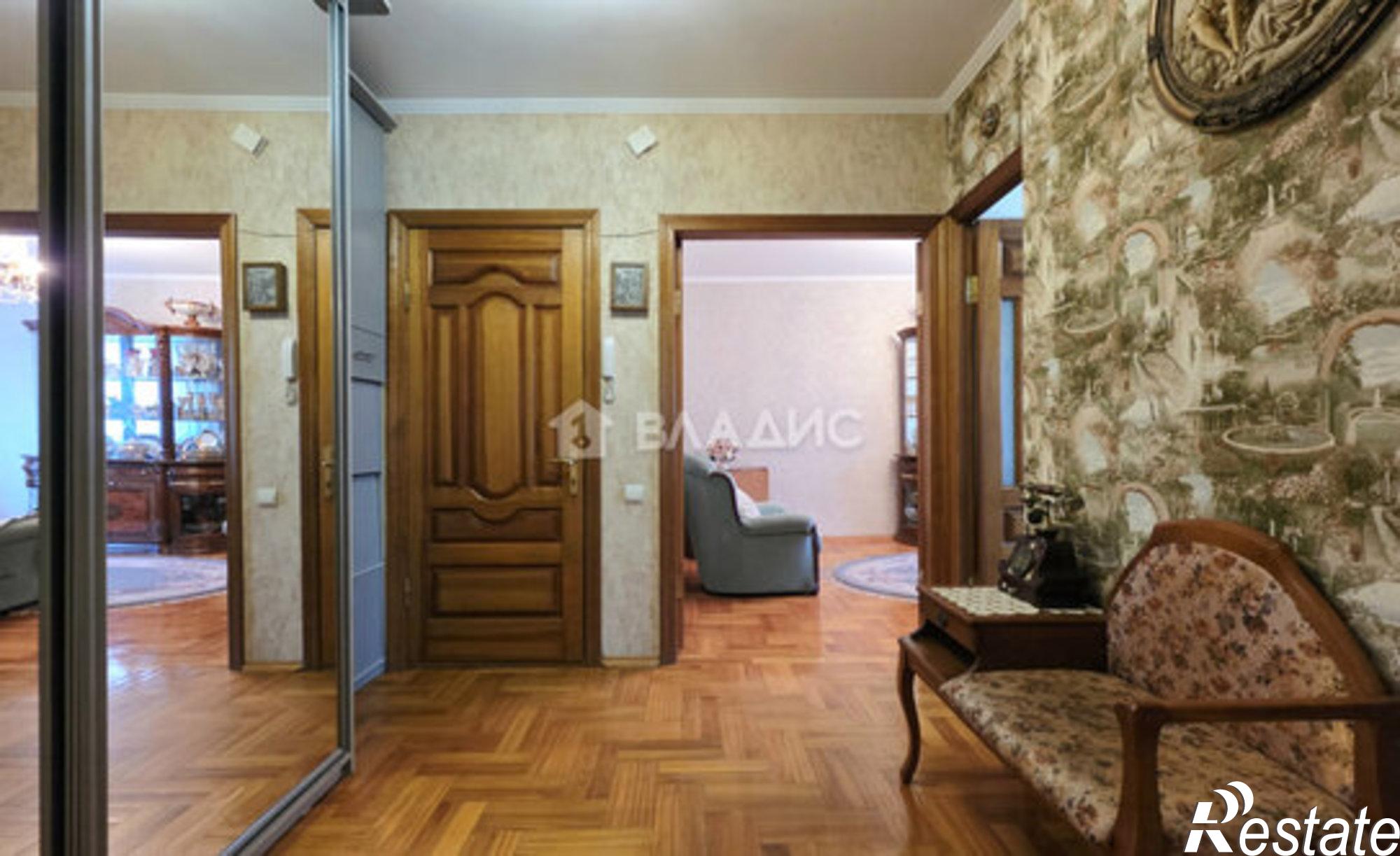 Купить квартиру за 5 900 000 рублей на Звёздная улица, 13/2