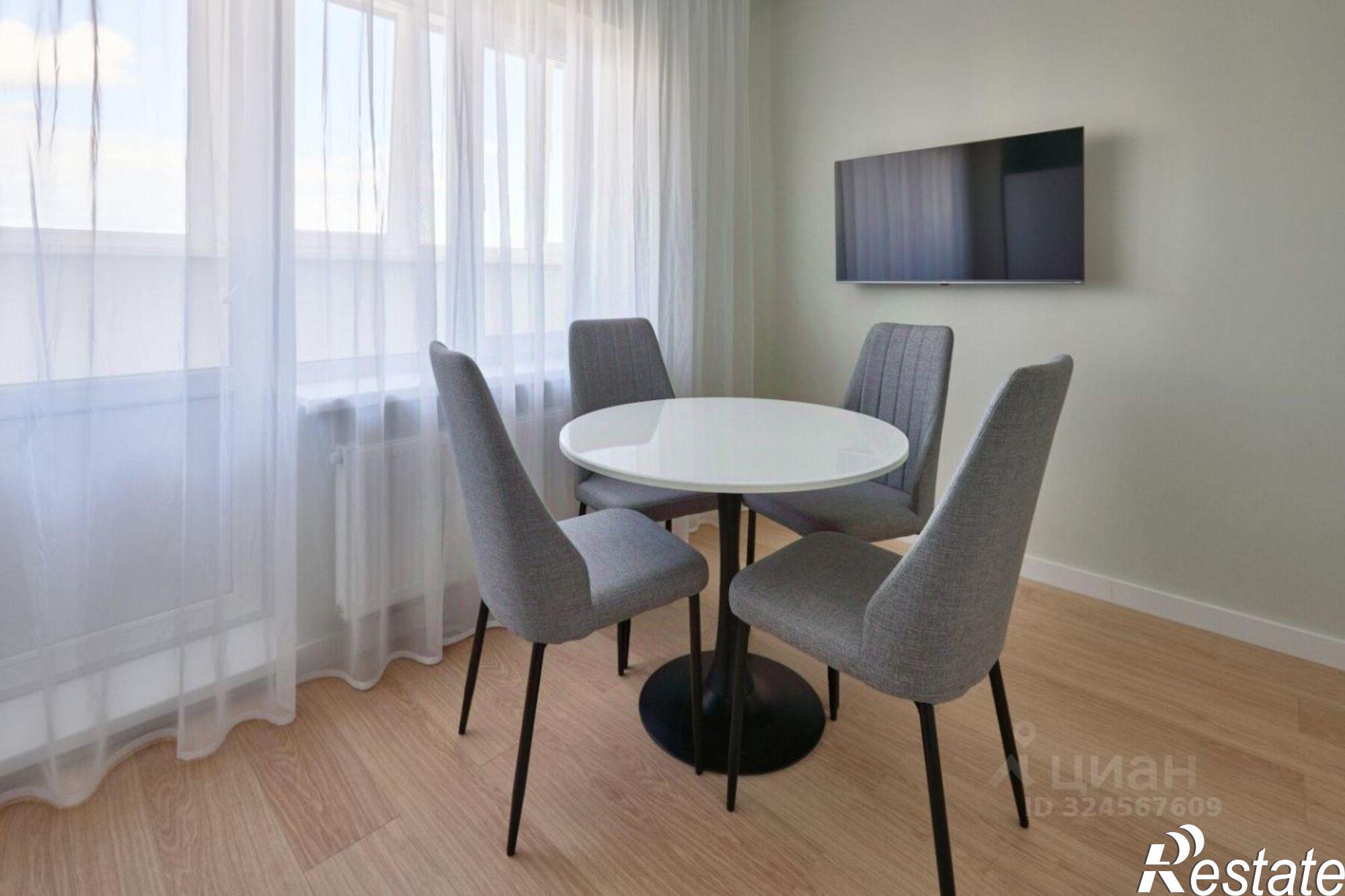 Сдать квартиру за 52 600 рублей на улица Скороходова, 23