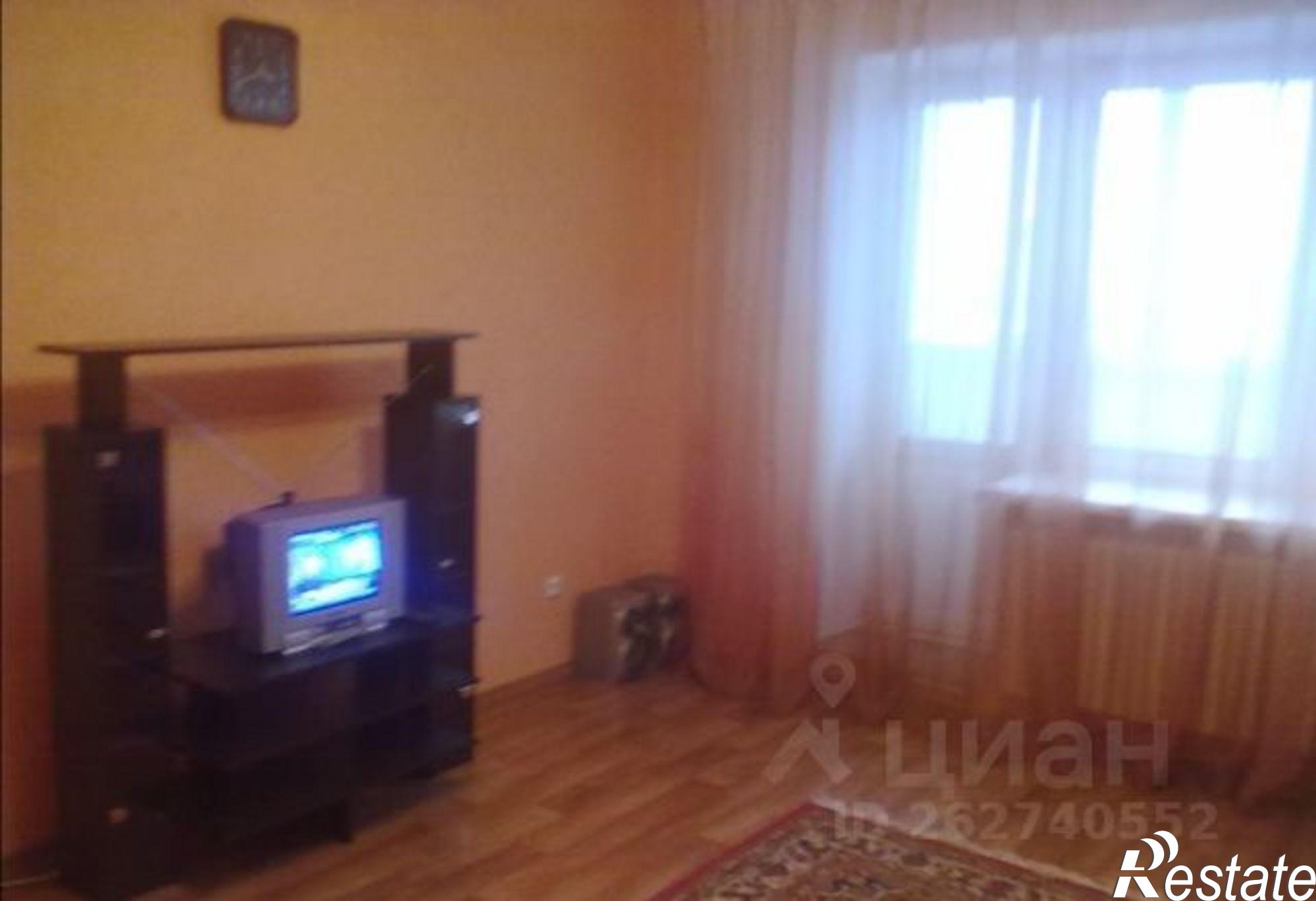 Сдать квартиру за 30 000 рублей на улица Бехтеева, 10