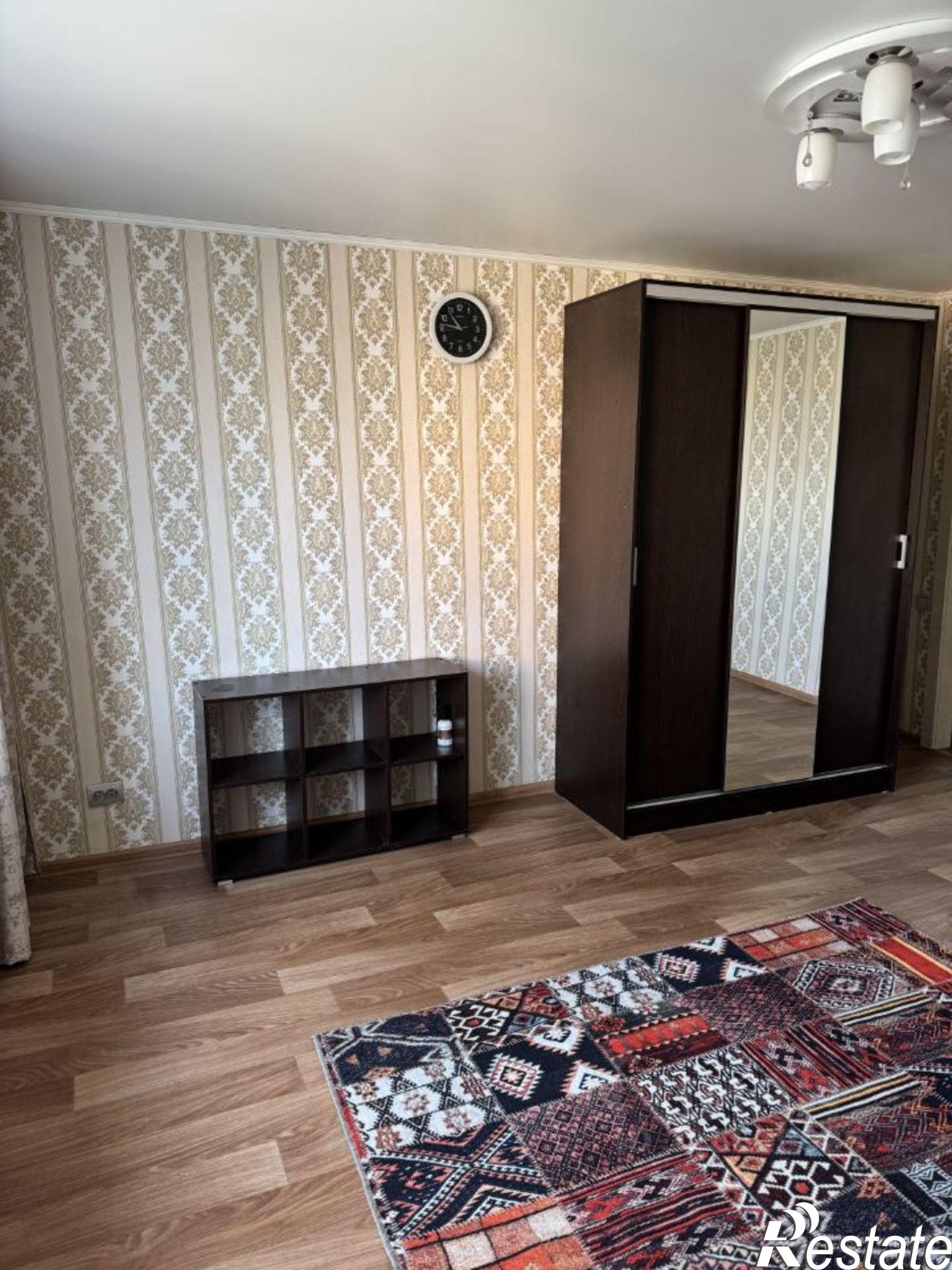 Сдать квартиру за 23 000 рублей на проспект Победы, 106