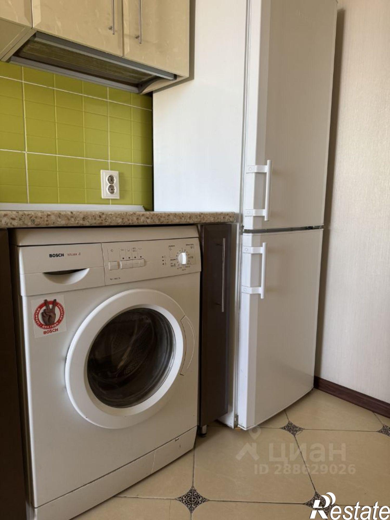 Сдать квартиру за 23 000 рублей на проспект Победы, 106