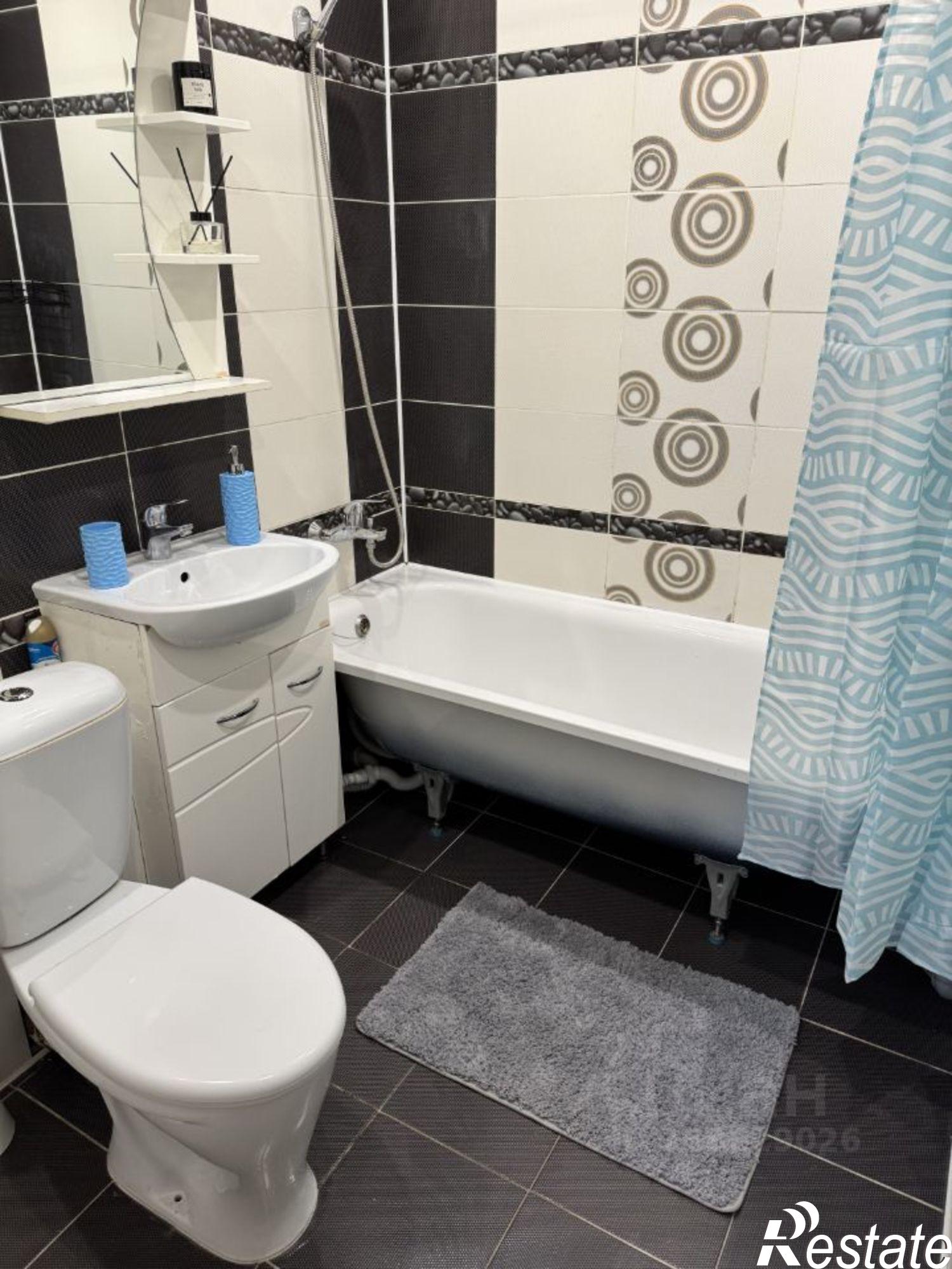 Сдать квартиру за 23 000 рублей на проспект Победы, 106