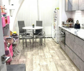 2-комн, 66кв м, этаж 2/13 улица Свиридова, 10