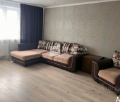 2-комн, 67кв м, этаж 10/13 ул Свиридова И.В., 14