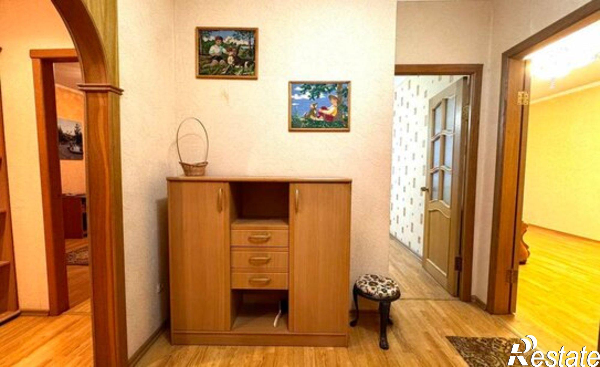 Купить квартиру за 5 700 000 рублей на улица Меркулова, 39