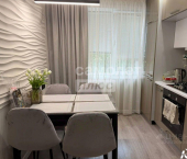 3-комн, 63кв м, этаж 4/5 ул Челюскина, 1