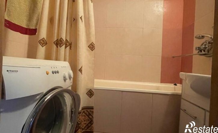 3-комн квартира ул Черокманова, 15,  д. 15