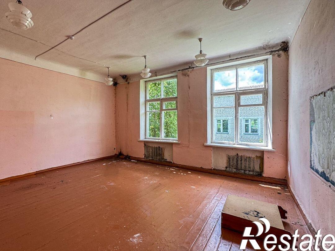 Купить ОСЗ, отдельно стоящее здание за 12 336 700 рублей на Школьная улица
