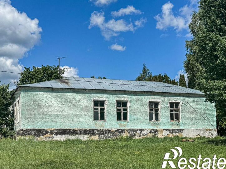 Отдельное здание Школьная улица