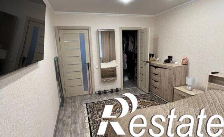 2-комн квартира улица 8 Марта, 13,  д. 13